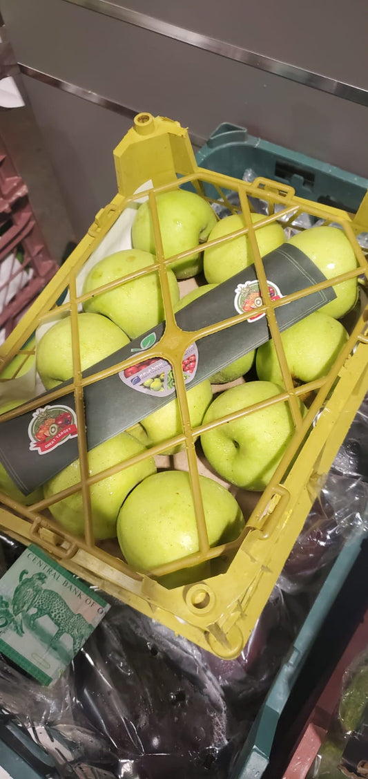 APPLE GREEN/ Iran basket تفاح اخضر ايراني سلة